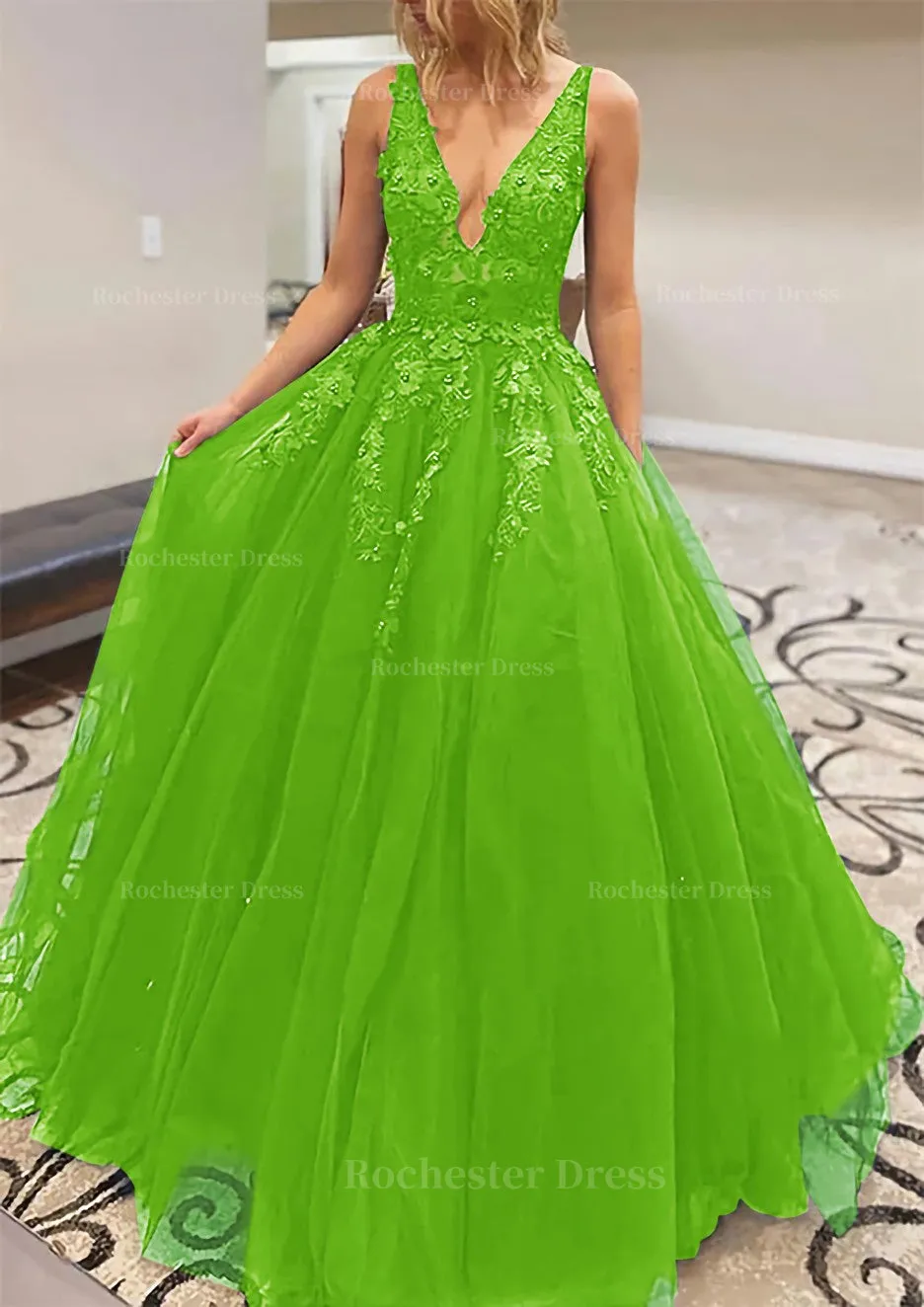 A-line V Neck Long/Floor-Length Lace Tulle Prom Dress With Appliqued