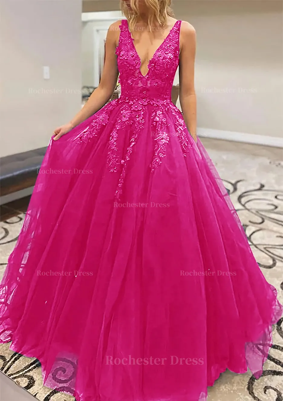 A-line V Neck Long/Floor-Length Lace Tulle Prom Dress With Appliqued