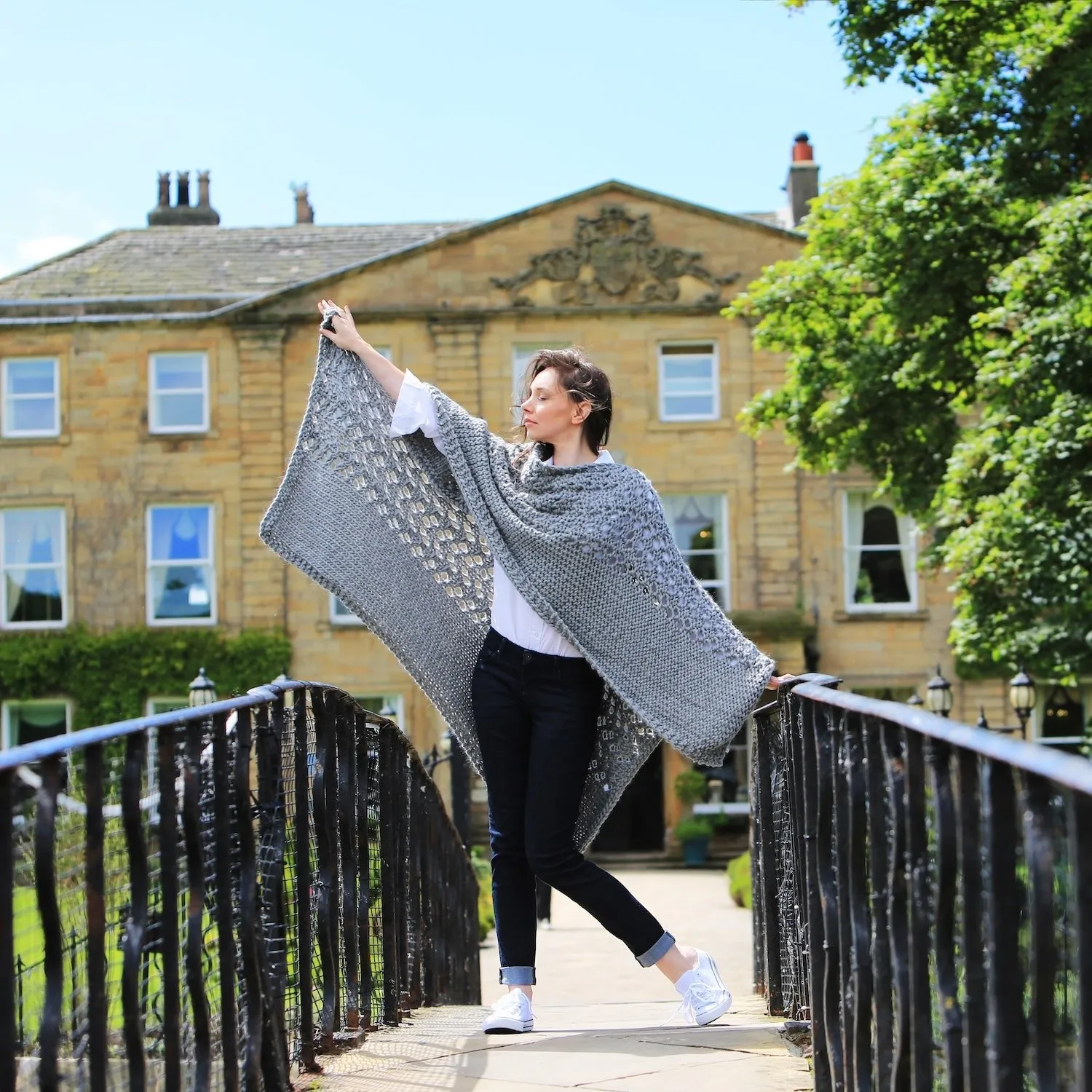 Aveline Poncho Shawl Knitting Kit