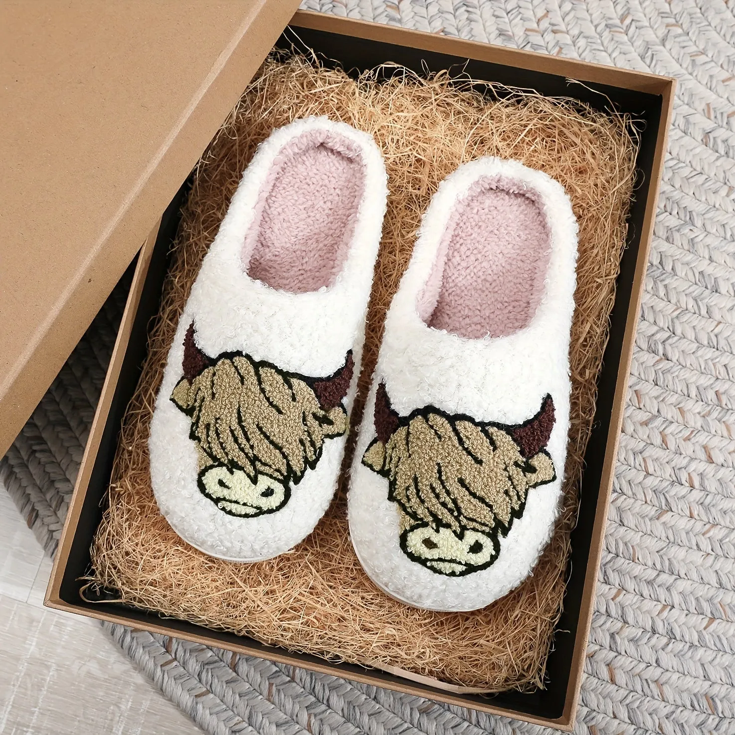 Cartoon Cow Head Graphic Men's Soft Plush Cozy House Slippers, Lightweight Breathable Anti-skid Slip-on Shoes With Fuzzy Lining For Indoor Walking, Autumn And Winter