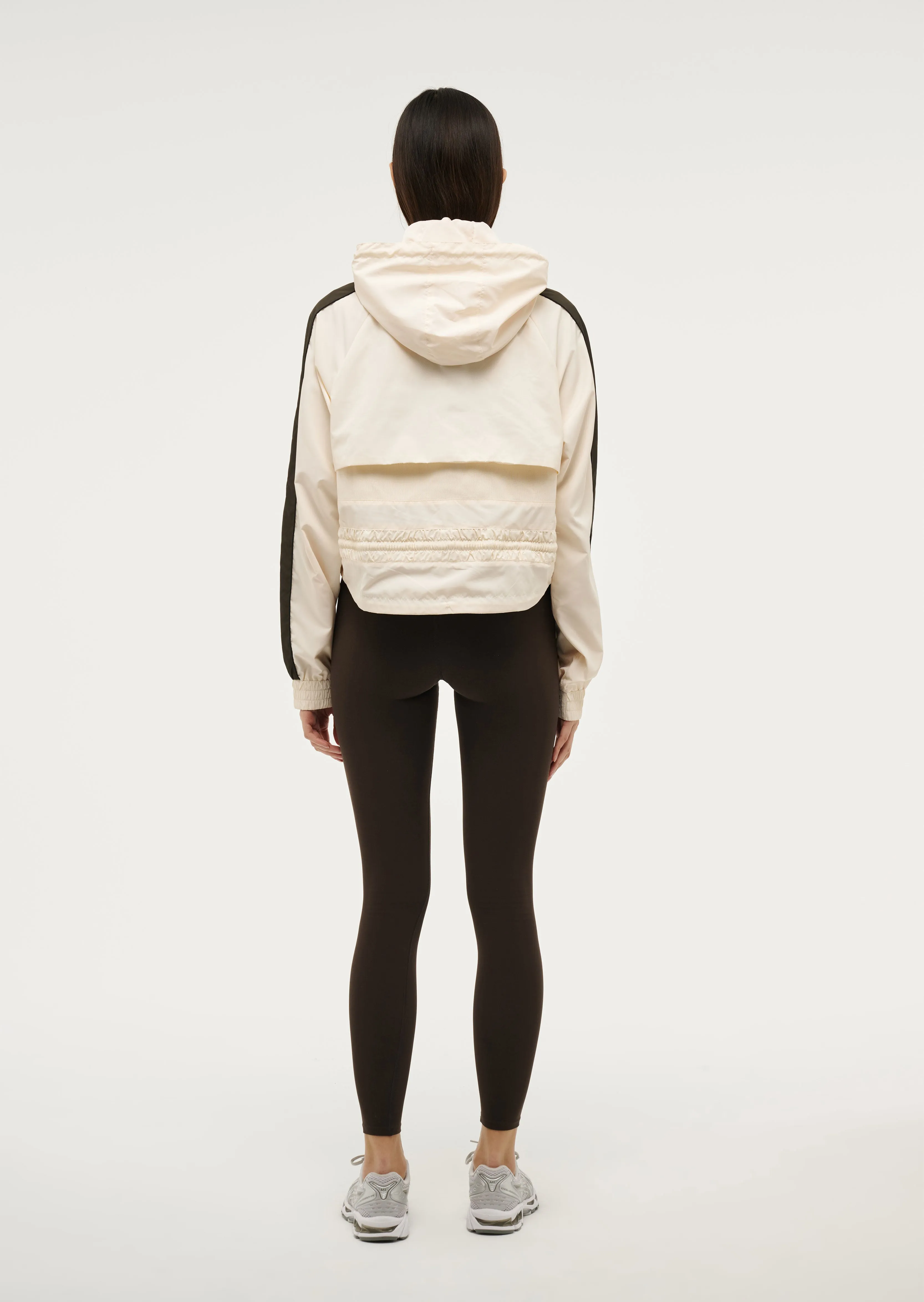 CROPPED MAN DOWN JACKET IN WHISPER WHITE