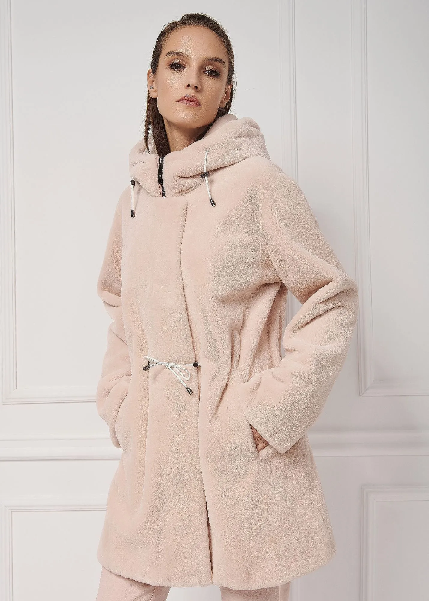 Hooded parka jacket made of sheared mink