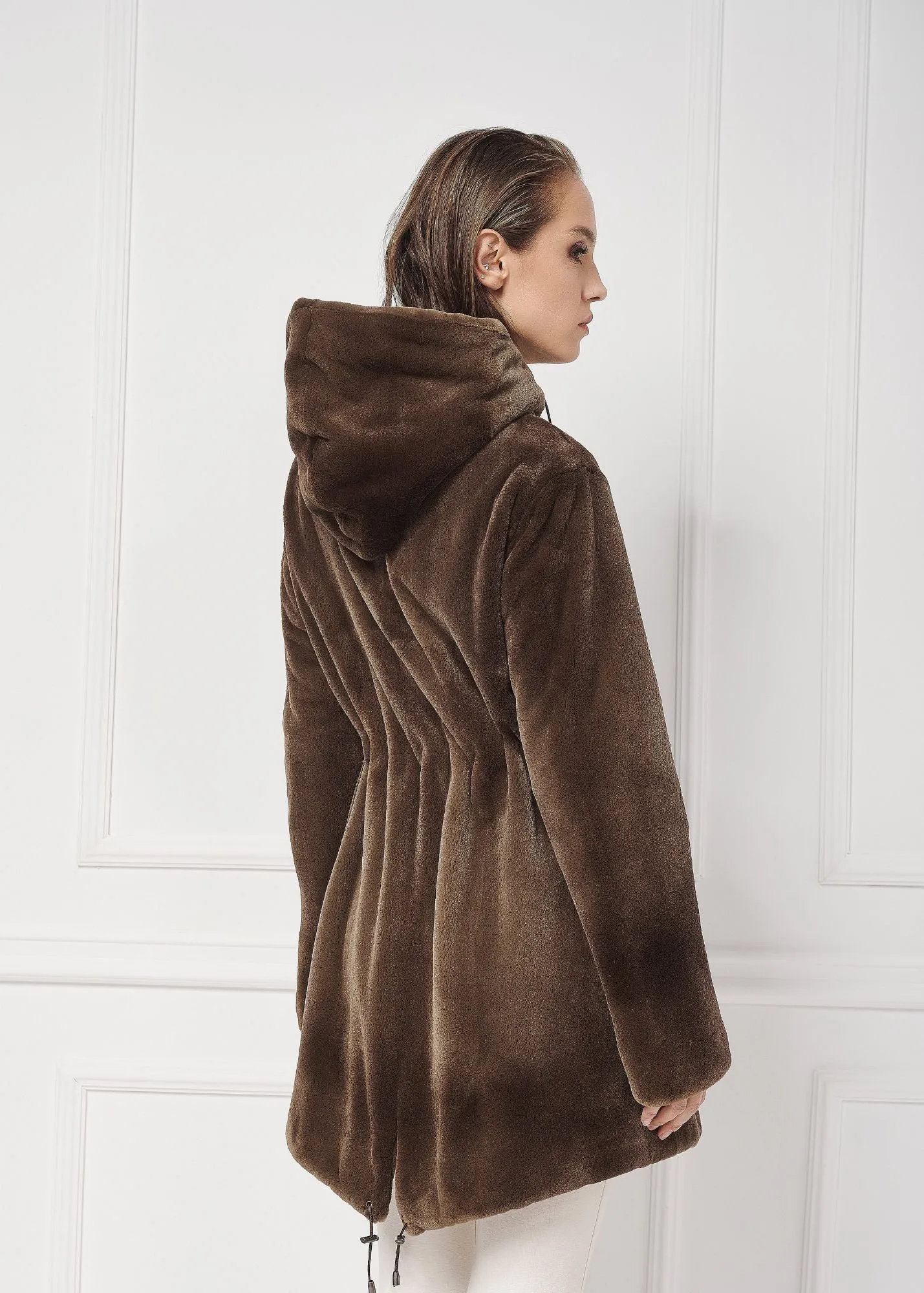 Hooded parka jacket made of sheared mink