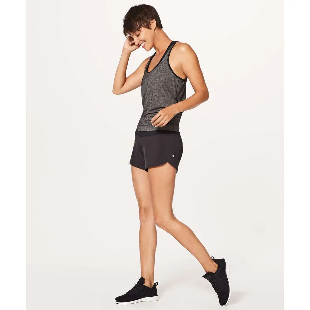 Lululemon Run Times Short II 4" in Black - Size 4