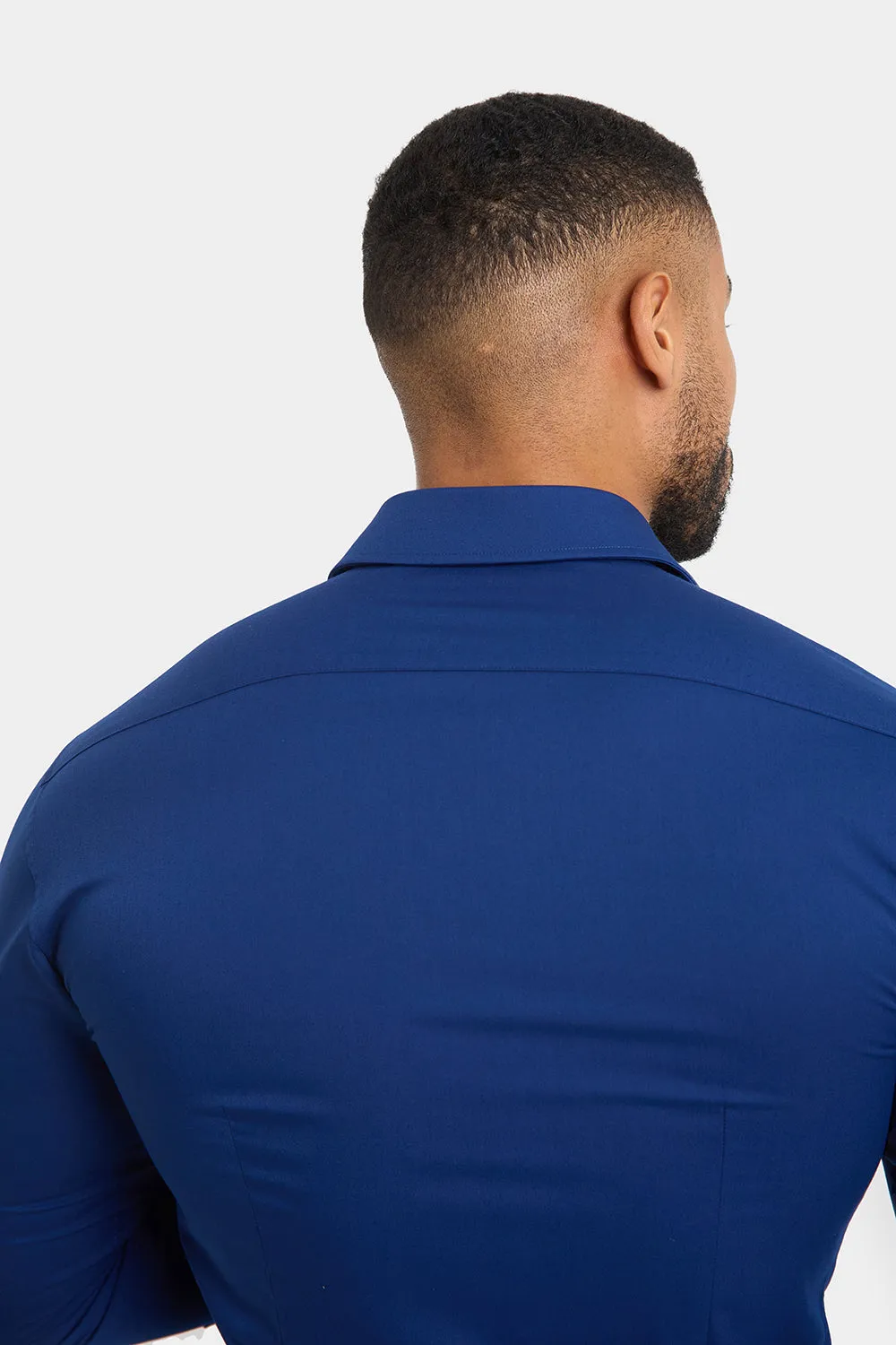 Muscle Fit Dress Shirt in Navy