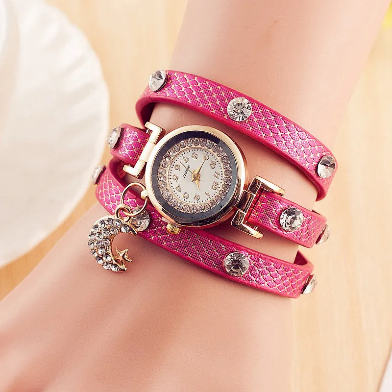 New Arrival Fashion Leather Bracelet Watches Women Dress Watch Charms Diamond Moon Stars Pendant Quartz Watch Relogio Feminino