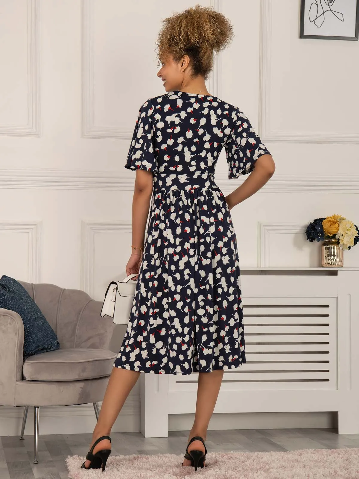 Quyn Angel Sleeve Jersey Dress, Navy White Floral