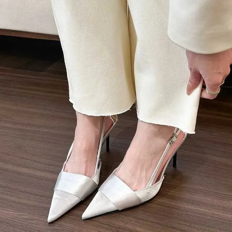 Sandals Cool and high-end pointed silver satin sandals for women with a toe bag and back air thin heels for high heels fashionable single shoes for women Y240604S9GN