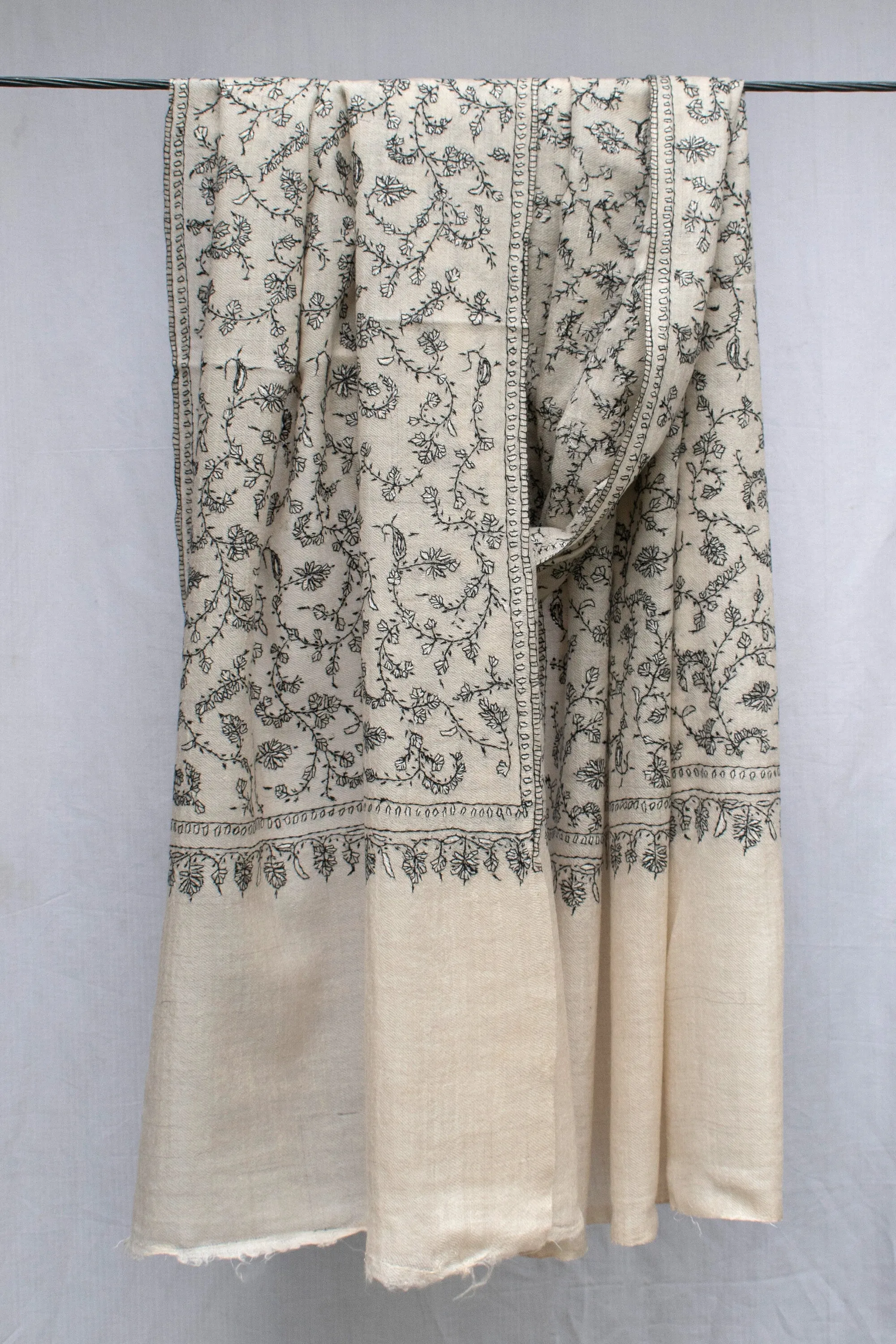 THE GREAT WINTERSALE Sozni Pure Pashmina Scarf Cashmere Wrap Jali, Handwoven, Handloom, Hand Embroidered