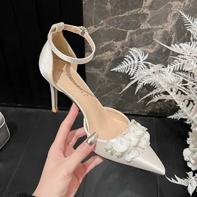 Women New Satin White Flower High Heels Wedding Bridal Shoes Fashion Pumps Kq8