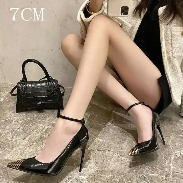 Women's Elegant Black High Heels Patent Leather Pumps Metal Pointed Thin Heels Button Tron Toe Single Shoes Kq8