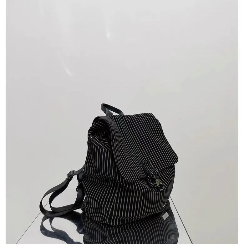 Xianyang New British Style Western Style Backpack Commuter Travel All-Matching Lightweight Waterproof Backpack Niche High-Grade Fashion